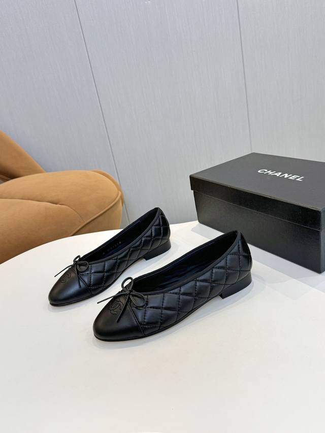 Chanel's latest color, factory price p, top-quality genuine leather sole! Ch***L