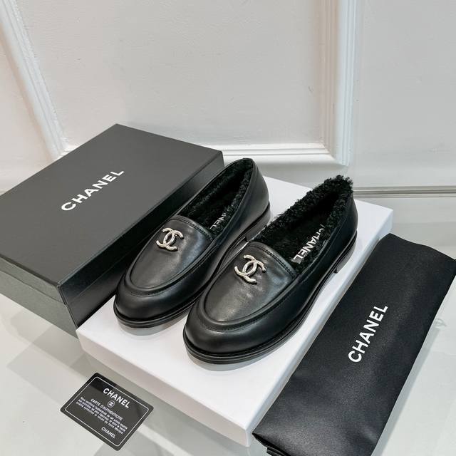 Chan** Chanel Winter Double C Suede Flat Shoes. These flat shoes feature a suede