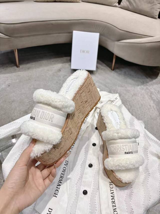 Factory Price Dior 2025 Spring/Summer New Dway Jelly Color Wedge Heel Women's Sh