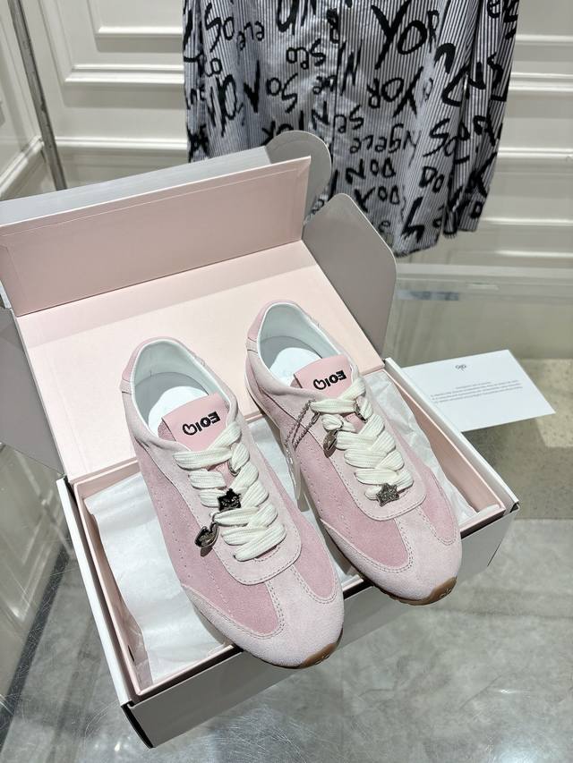 Factory Direct - Top Quality with Airplane Box Alo & Jisoo Collaboration Birthd