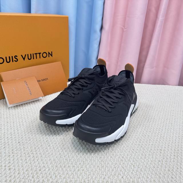 Lv Louis Vuitton Olympia Series Couple Style Silver Horn King Casual Sports Runn