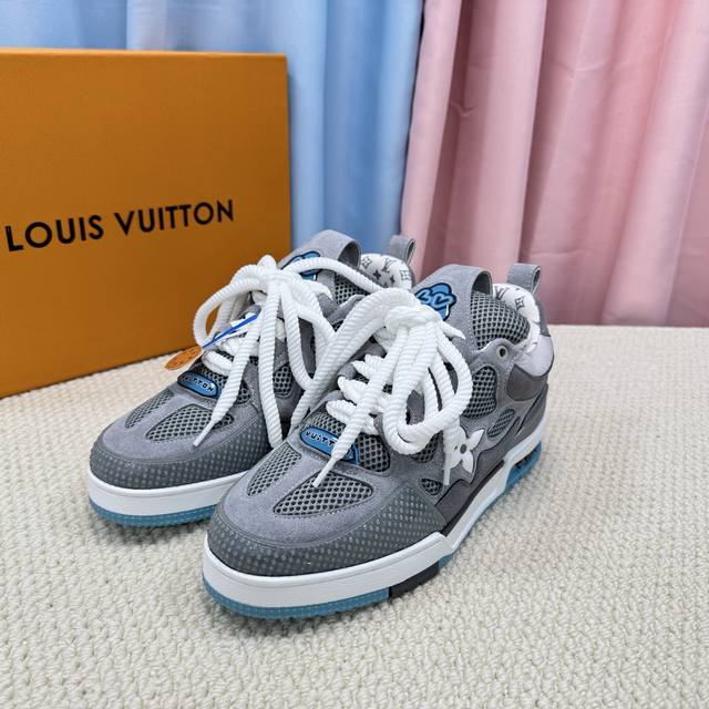 Hot new couple's item is here! Top-tier version Lv~Trainer Louis Vuitton By Virg