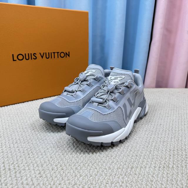 Lv Louis Vuitton Olympia Series Couple Style Silver Horn King Casual Sports Runn