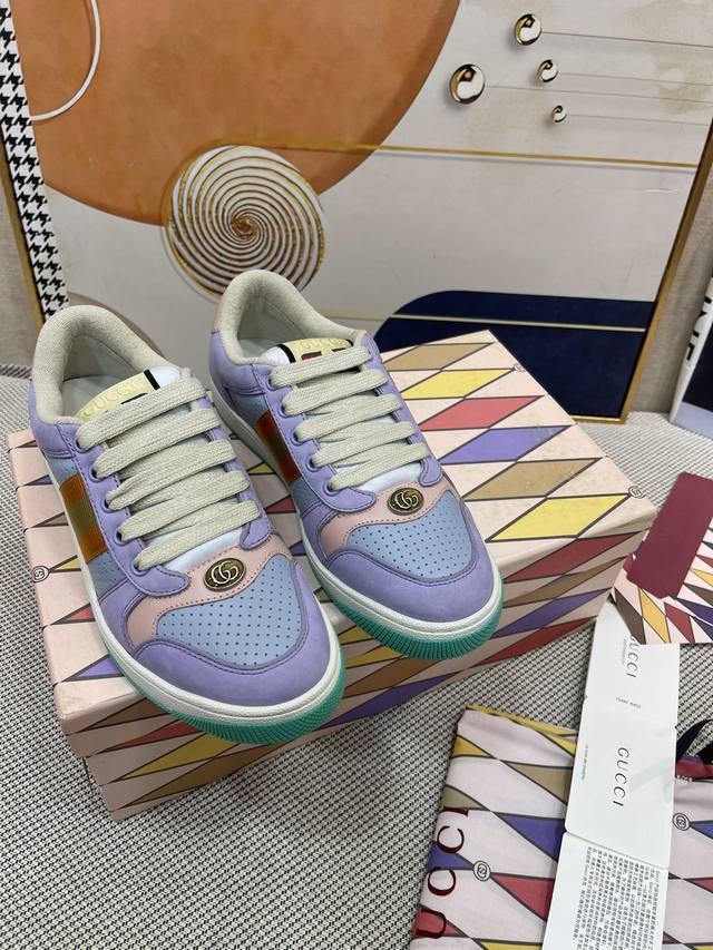 Gucci NFC-enabled distressed sneakers with barcode chip - High-quality series -