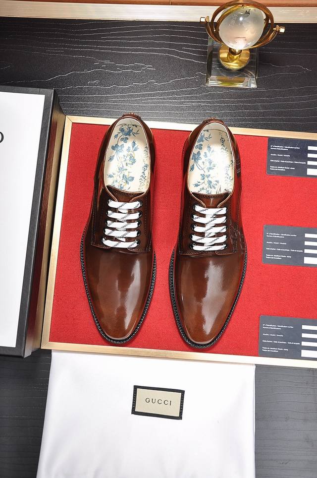 Factory direct wholesale of Gucci, Italy's top luxury men's shoe giant. New arr
