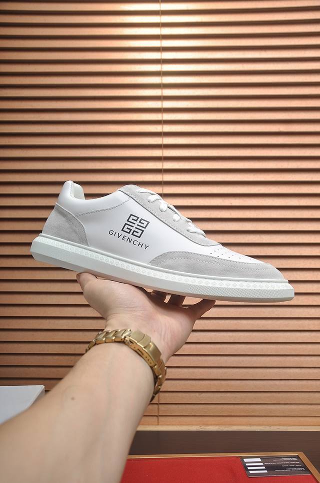 Givenchy shoes, available simultaneously at boutiques. Upper: Italian imported