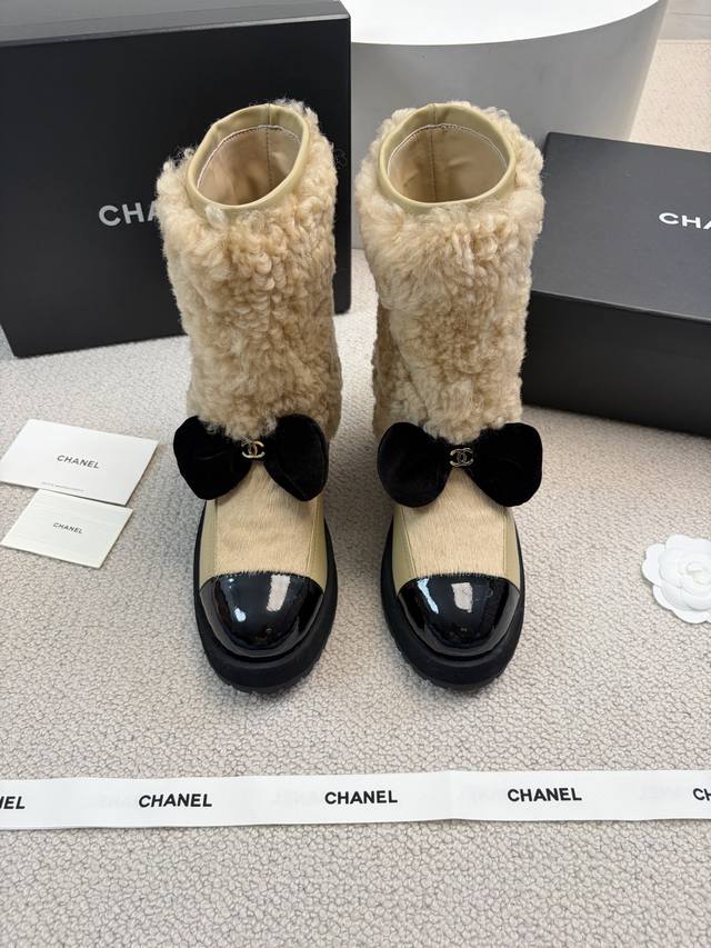 Chane* 25Ss Autumn/Winter New Ski Series Mid-Calf Furry Shoes Continuing Chanel'