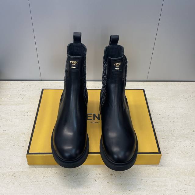 Factory direct price Fendi 2025 Autumn/Winter New Chelsea Elastic Motorcycle Wo