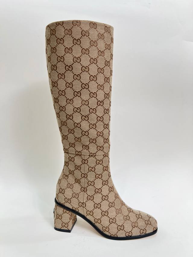 Factory Price (PP): Genuine leather outsole, rubber outsole. Special exclusive