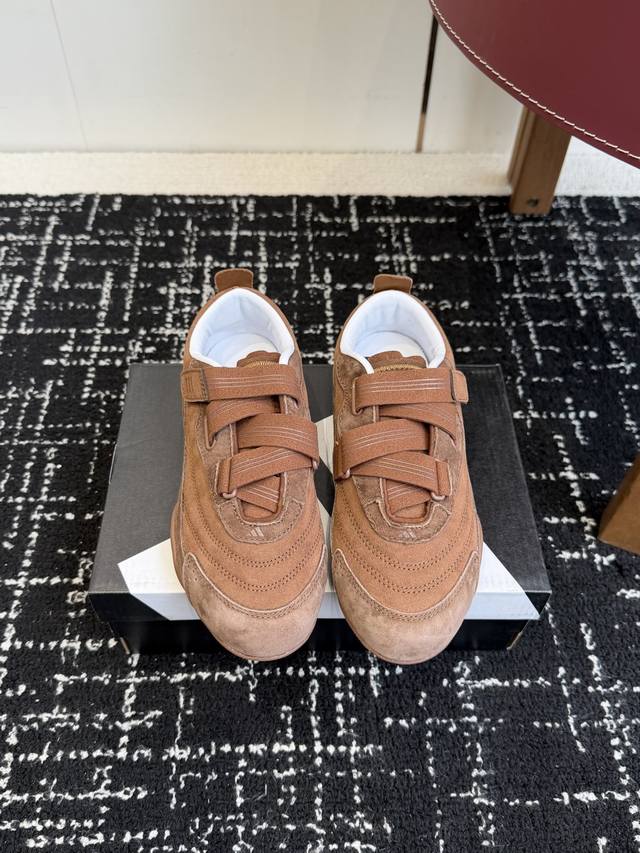 Retailer Grade Adidas Fos Urban Reverie Fashionable Urban Functional Ballet Styl