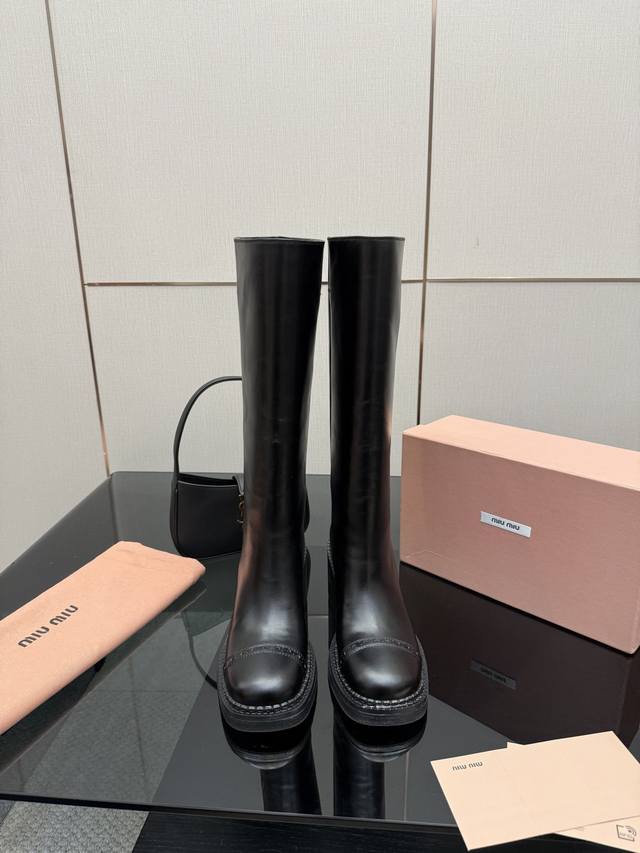 Miu Mi*25 Autumn/Winter Casual Long Boots, Coat Matching Pairing, Popular at Cel