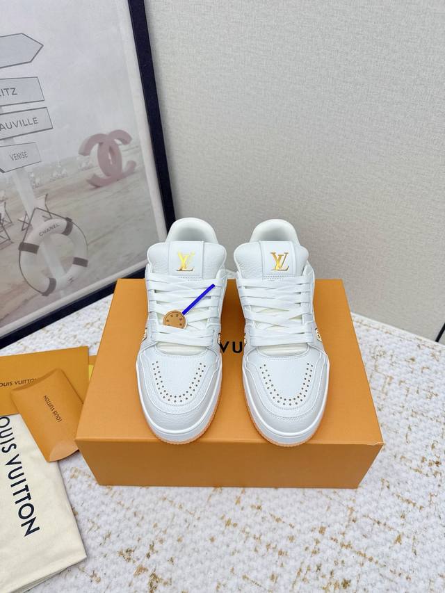 High-quality factory version Louis Vuitton latest model LV Trainer casual sport