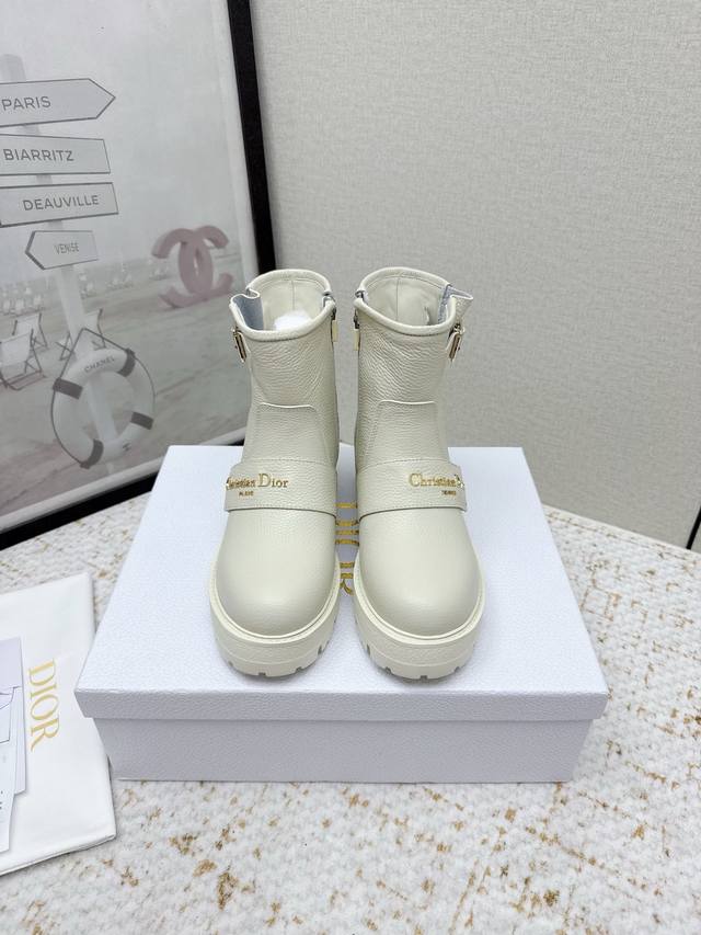 High-Quality Factory Replica Dior*R 2025 VS Early Autumn Classic Bestselling Bo