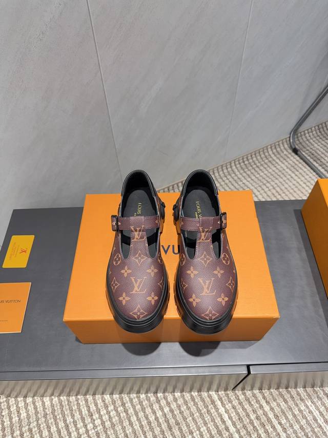 Factory Direct: Exclusive Top-Tier Version L*V 2025 Autumn/Winter Newest Loafer