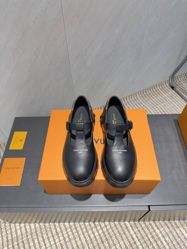 Factory Direct: Exclusive Top-Tier Version L*V 2025 Autumn/Winter Newest Loafer