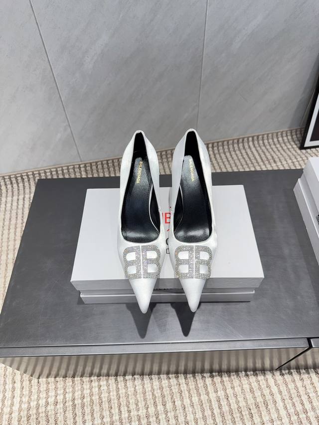 Factory Direct: Exclusive Top-Tier Version B*Alenciag*A~2025Vs Classic Fashion