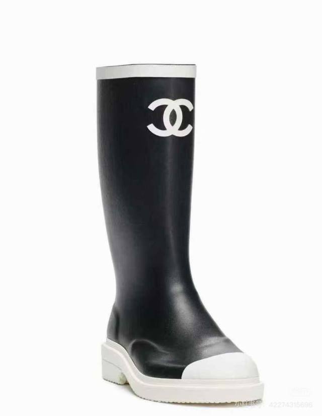 New rain boots, Black and white available first DDD