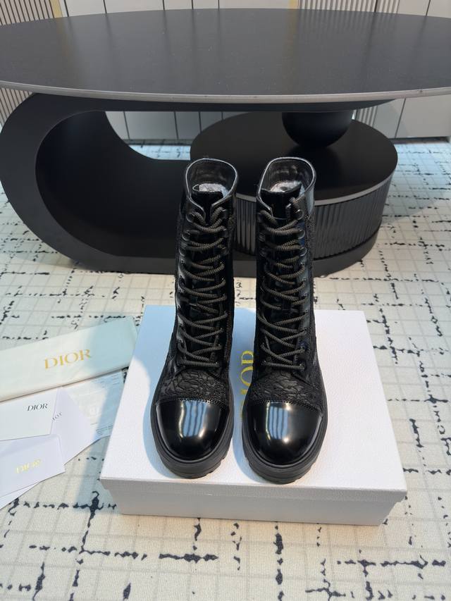 Dior 25 2025 Fall/Winter New Top-Tier Version Featured in Boutiques: New D-Unit