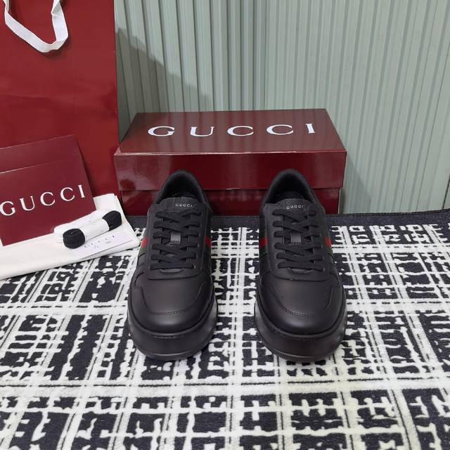 Factory price -10 new colorway Gucci's latest biscuit shoes, hot-selling thick-