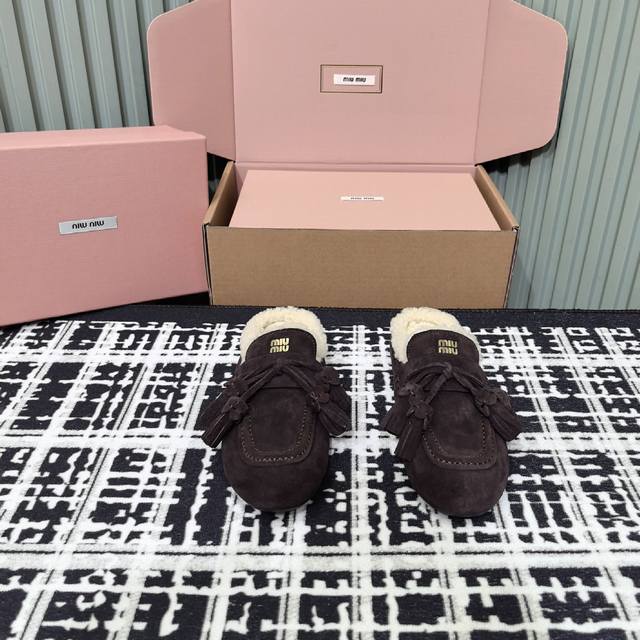 Top-quality Miumi*25 New Lambswool Tassel Half-Slip-On Loafers Deck Shoes Wool h