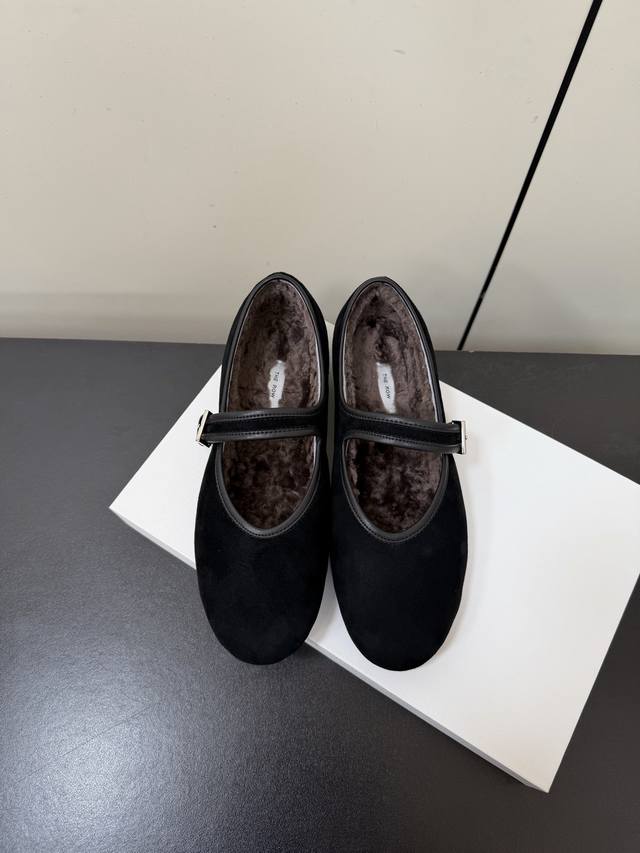 Therow25Ss Autumn/Winter New Mary Jane Furry Shoes Featuring a classic Mary Jane