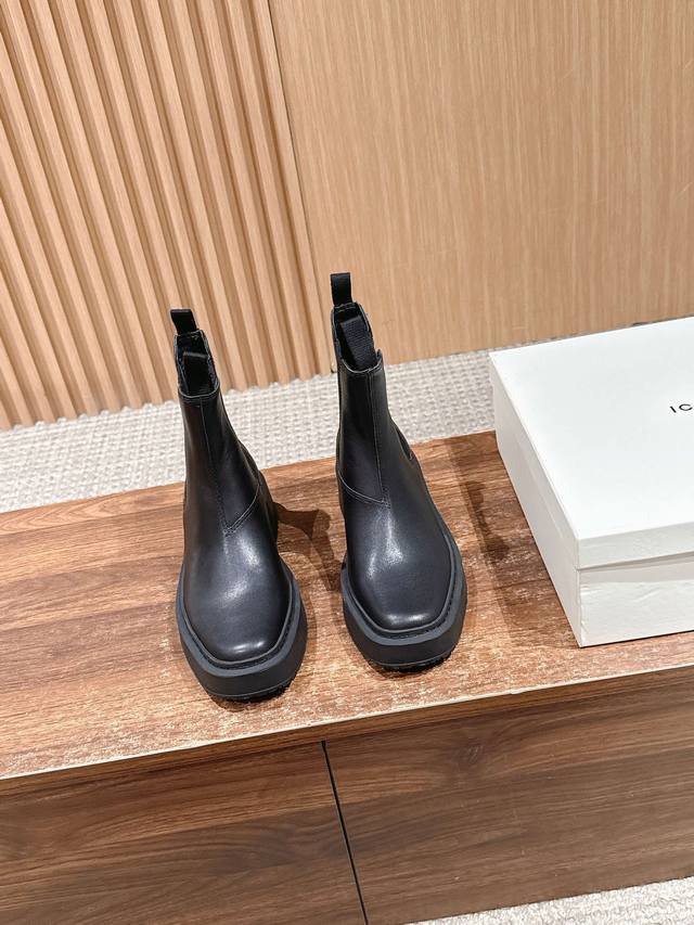 Dongguan-made Icicle Chunky Heel Vegetable-Tanned Elastic Boots This is a very