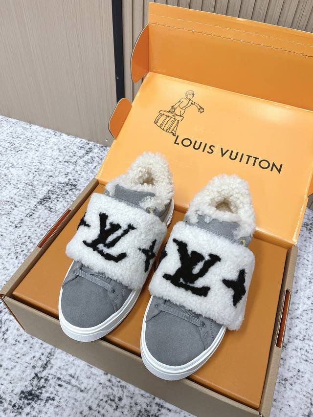 Top-tier version: Louis Vuitton Time Out casual sneakers, white sneakers with fu