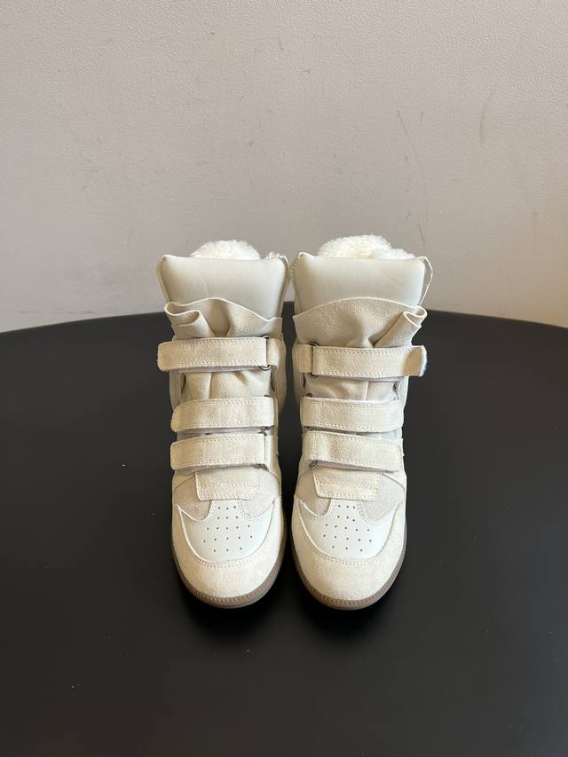 Top Quality Isabel Maran* Wedge Heel Sneakers with Fleece Lining Featuring a bui