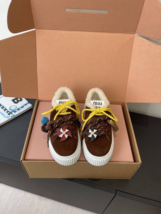 Miu Miu 25Ss Autumn/Winter New Thick-Soled Casual White Sneakers with Wool Linin