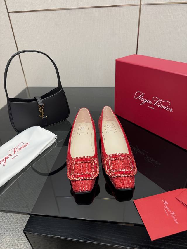 Top-tier version Roger Vivie*