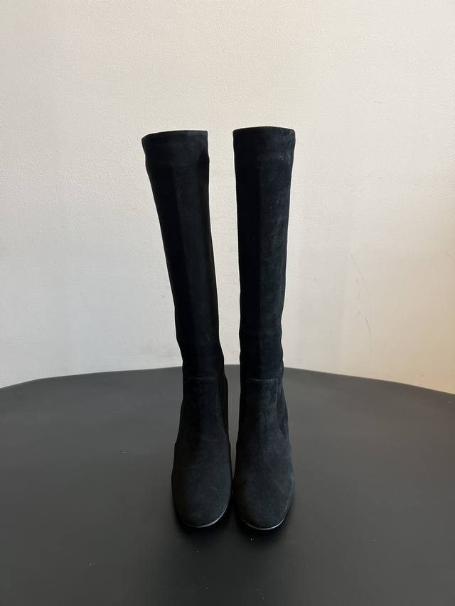 Gianvito Ross* Retro Suede High-Heeled Slouch Boots Made of suede, these boots h