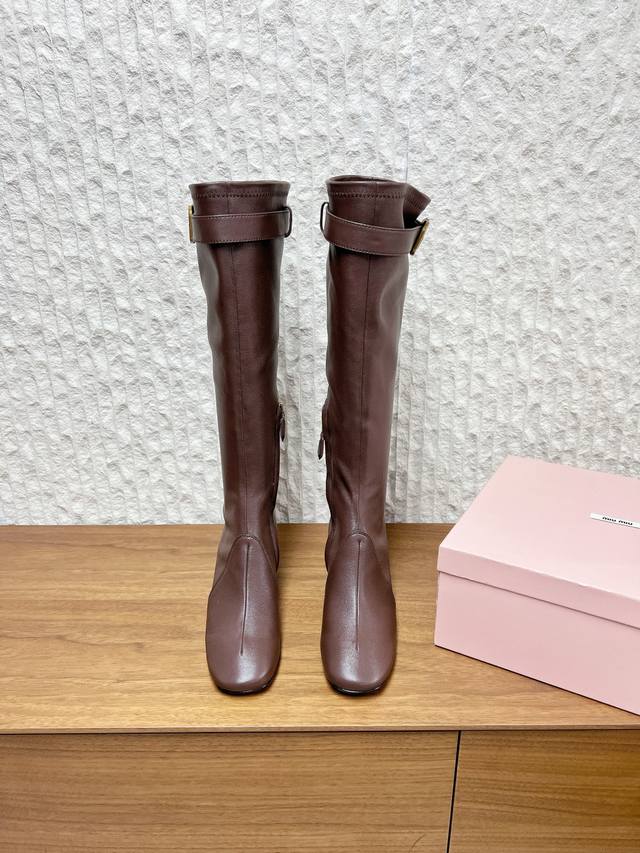 G101 Miumiu 25Ss Autumn/Winter New Elastic Boots Full of high-end style The poin