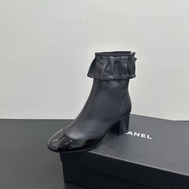Chanel Classic Chunky Heel Ankle Boots with Back Zipper Design These boots cleve