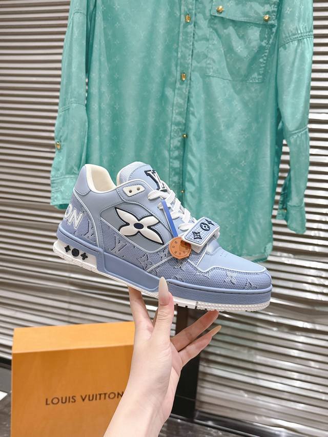 Top-tier version: Louis Vuitton Trainer series Velcro four-leaf clover casual sn