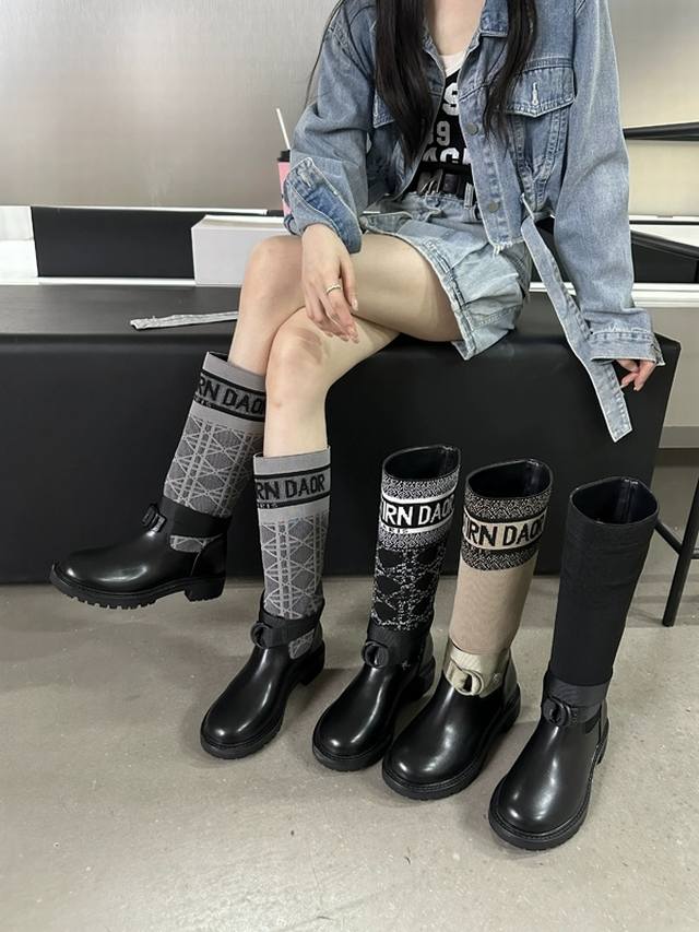 Dior color-blocked autumn/winter new boots, latest autumn/winter embroidered col