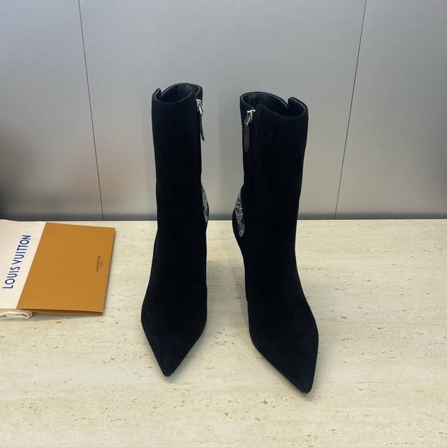 Factory Price Louis Vuitton* 2025 Autumn/Winter New Legacy Side Zipper Rhineston