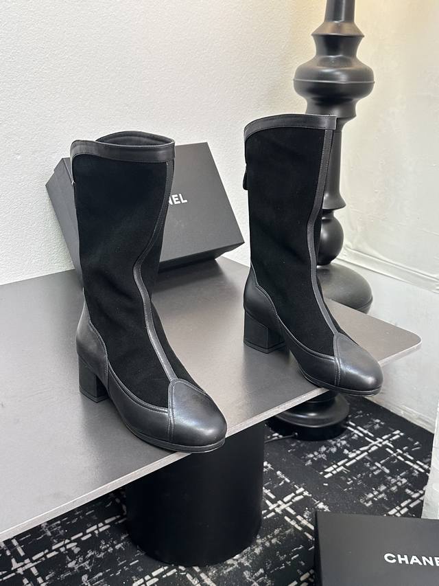 Chanel ankle boots, a must-have item for this fall and winter!! Chanel's fall/w