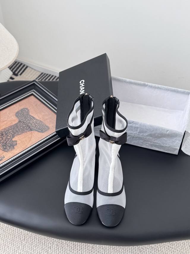 Retail-grade Chanel 25K new mesh ankle boots Retro lines + breathable mesh upper