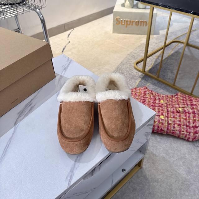 Autumn/Winter New Arrival Slip-on Wool Shoes. Tatzler Upper: Split cowhide leat