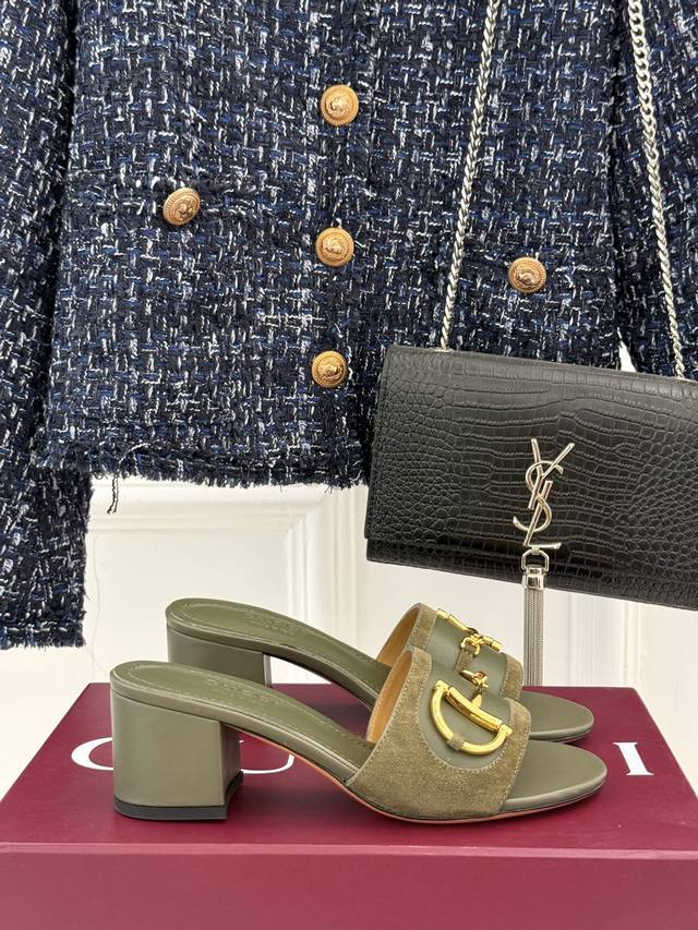 Factory Price Gucci Classic Monogram Horsebit Sandals Chunky Heel Sandals The mo