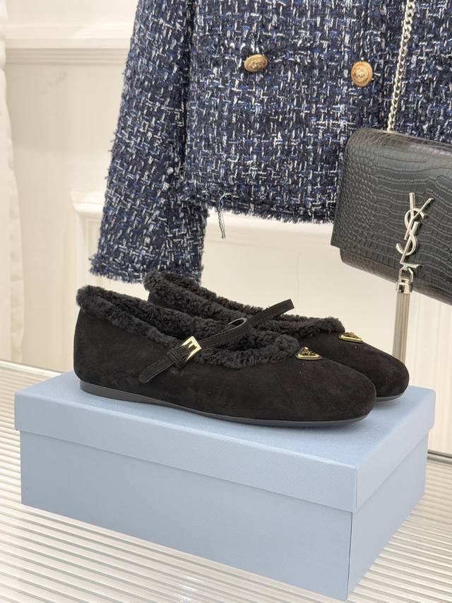 Top-tier order, please specify: Original airplane box 10 Prada 25Wf New Retro Tr