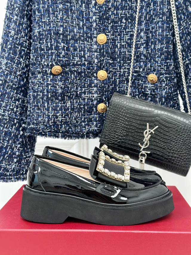 Factory Price Roger Vivier