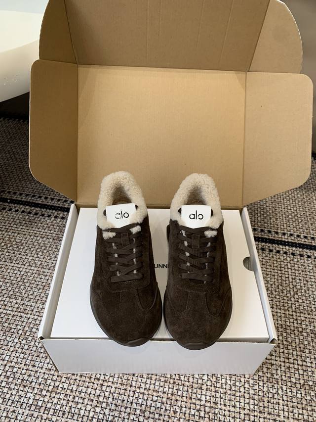 Women's Alo Autumn/Winter New Thick-Soled Casual Sports Running Yoga Shoes This