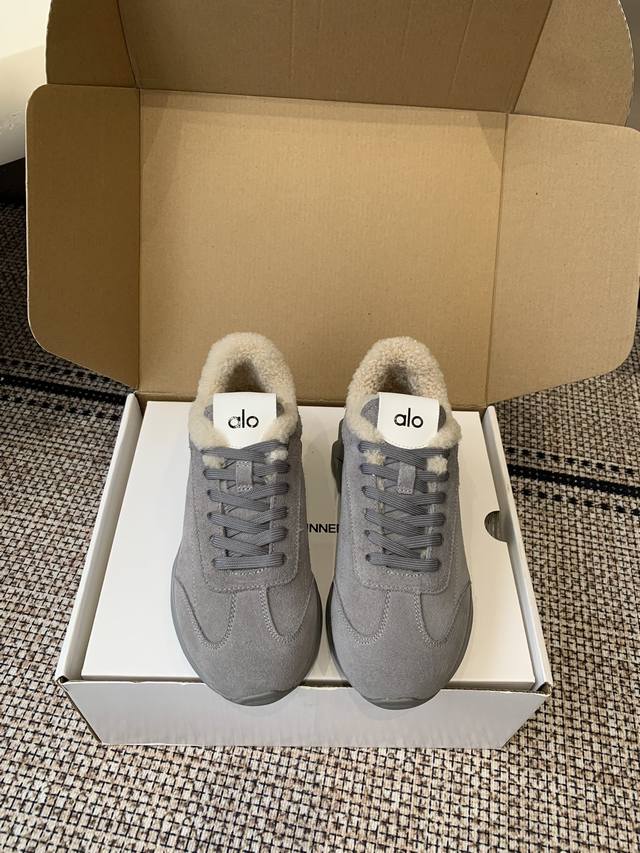 Alo Autumn/Winter New Thick-Soled Casual Sports Running Yoga Shoes Couple Style