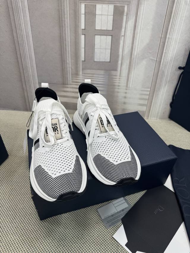 High-quality Dior new modern sneakers, celebrity style, thick-soled lace-up, co