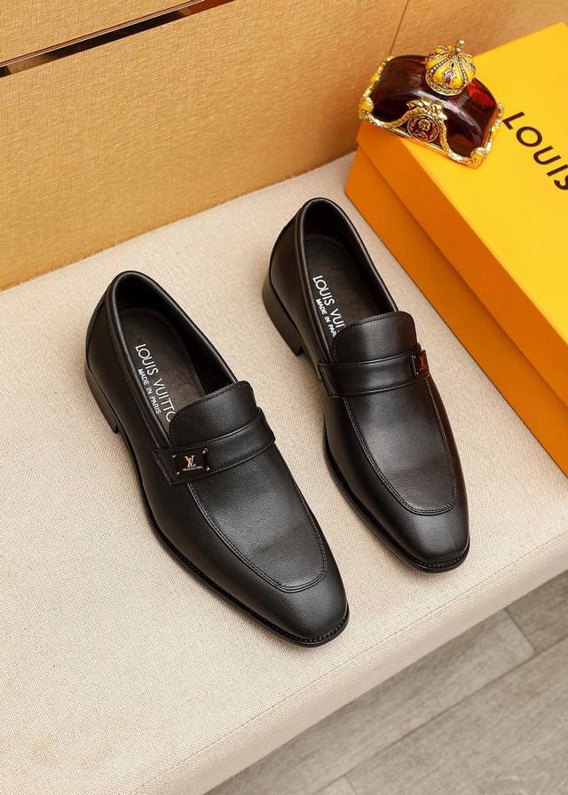 Product Trademark: Louis Vuitton Casual Leather Shoes True Sizes: 38-44, 45-46