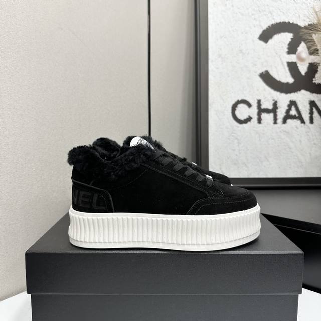 Chanel Panda Shoes! 2025 Top-Tier Casual Sneakers from the Boutique This classic