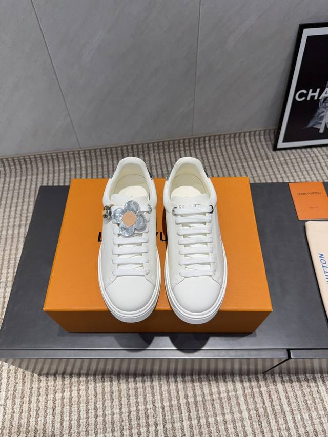 Factory Direct: Top-tier Exclusive First Release Round Toe Thick-Soled Casual S