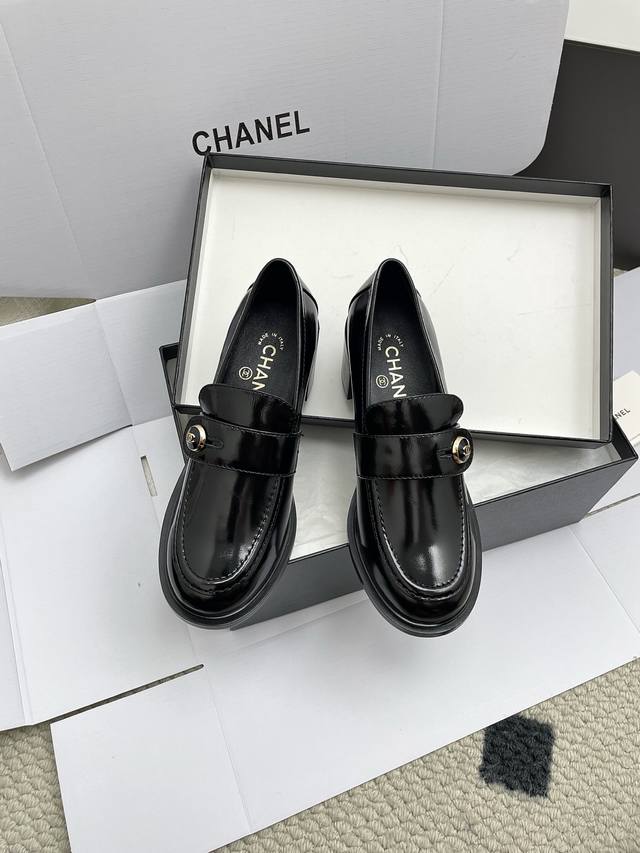 Retail-grade boxed shoes, Chanel 25Ss new Chanel loafers, autumn/winter must-hav