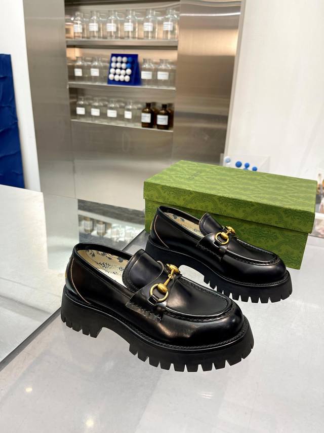 Gucci 2025 Early Spring New Arrivals! High-quality replica of the original desig